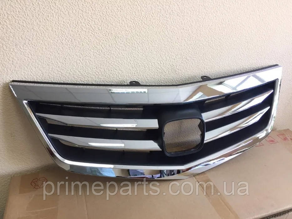 Решітка радіатора Honda Accord 8 решітка Хонда Акорд 8 рестайлінг