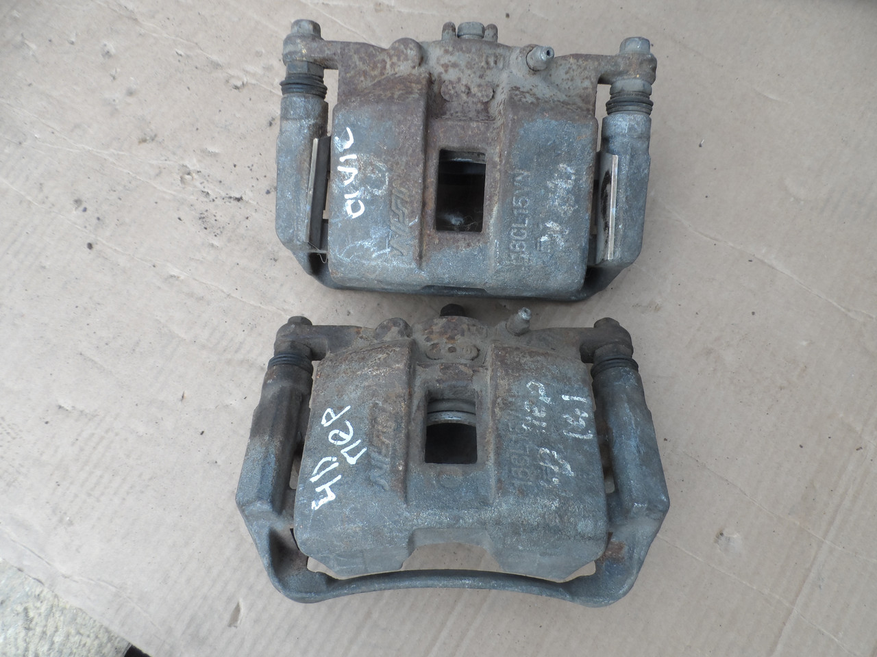 Суппорт передній лівий Honda Civic 4D 2006-2011 45019SNB000