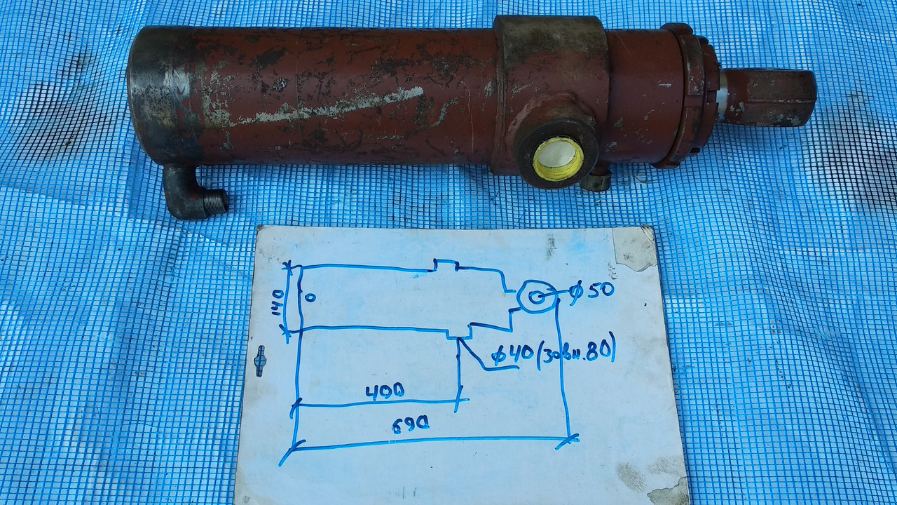 Гидроцилиндр длина-690мм,,шток -50мм. Новый. - фото 1 - id-p1151495356