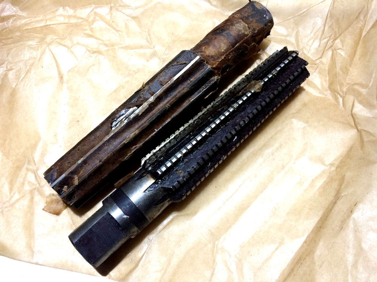 Розвертка ручна конічна КМ3 ц/х 9ХС комплект СРСР