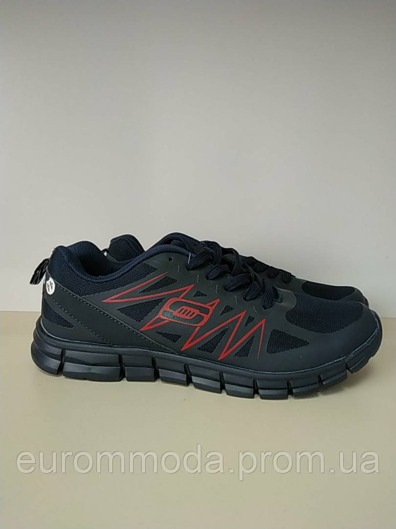 Кросівки чоловічі 44 розмір