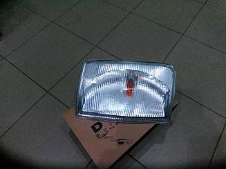 Покажчик повороту (правий, білий + лампа) для Volkswagen LT35 1996-2005