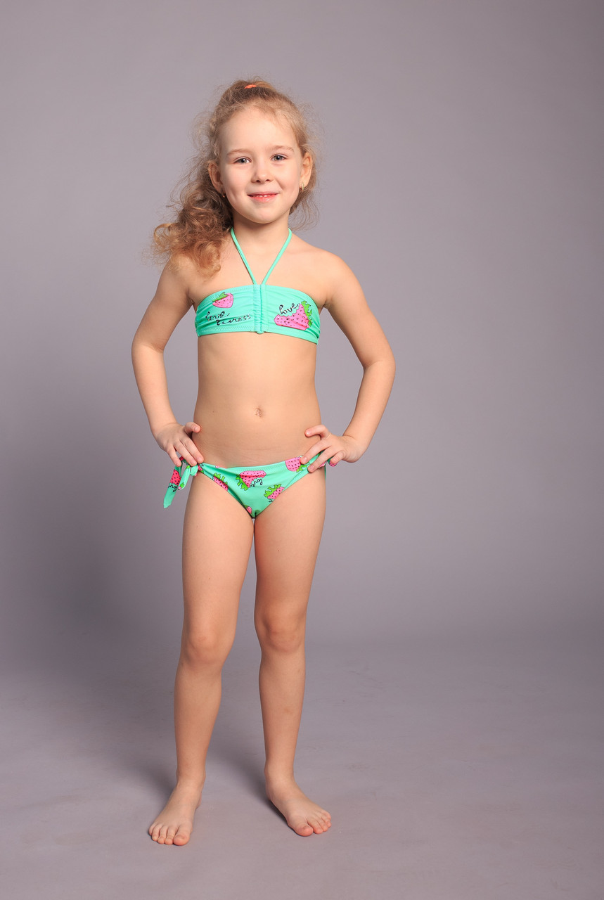 Дитячий купальник для дівчаток (арт. 14-100) 28р-36р. з полуницею