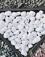 Камінь для клумб галька біла мармурова «Тасос » (Греція)