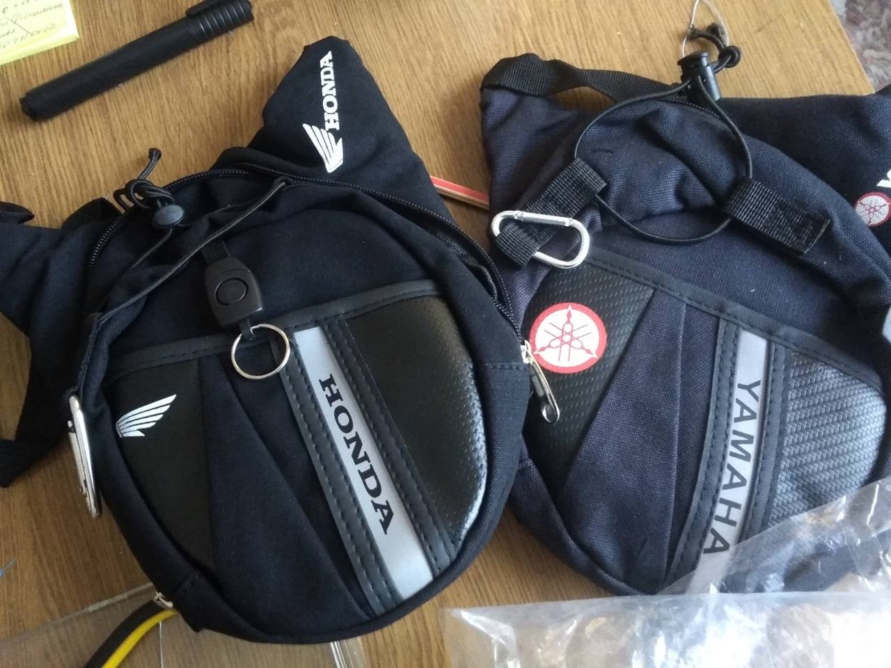 Мото сумка на стегнах Honda Suzuki текстильна