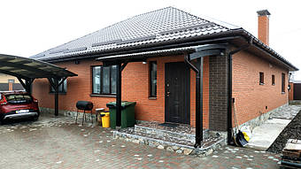 Козырек для входной двери в Новоалександровке 2х3.26 м. 21