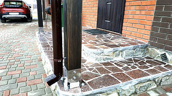 Козырек для входной двери в Новоалександровке 2х3.26 м. 36