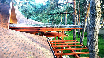 Козырек для входной двери 9х7 м. 4