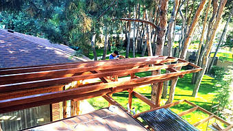 Козырек для входной двери 9х7 м. 6