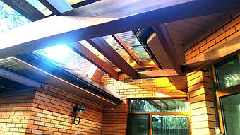 Козырек для входной двери 9х7 м. 10