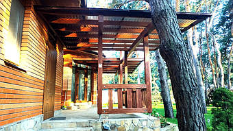 Козырек для входной двери 9х7 м. 21