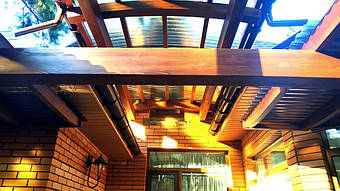 Козырек для входной двери 9х7 м. 39