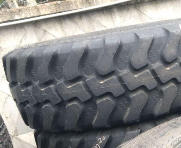 Шина 440/80R28 (16.9R28) Galaxy MULTI-TOUGH для екскаватора навантажувача