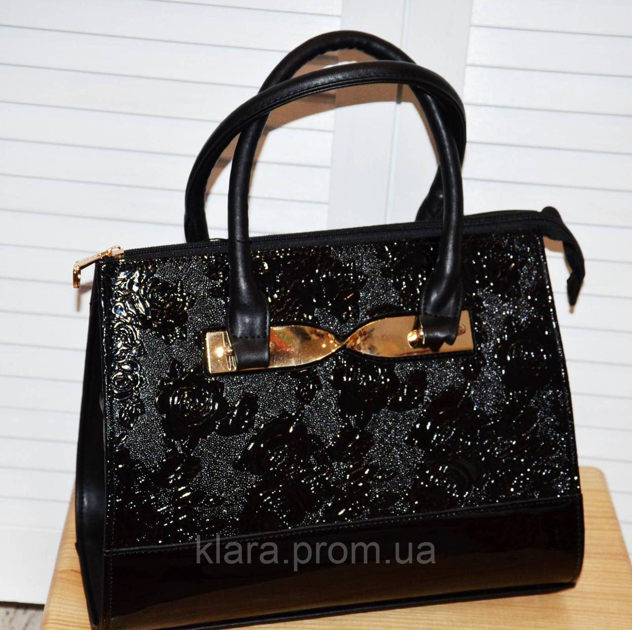 Женская сумка черного цвета из эко-кожи, красивый тесненый цветочный узор. - фото 5 - id-p717839620