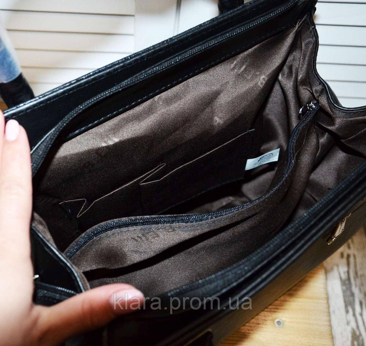 Классическая качественная каркасная женская сумка черного цвета - фото 4 - id-p1127758885