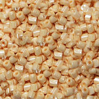 Бісер чеський Preciosa Рубка перламутровий 900 / 46112 калібр 10/0 Світлий бежевий Упаковка 5 грам