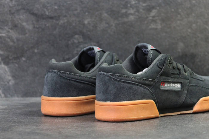 Кожаные мужские кроссовки Reebok Classic,замшевые,серые, цена 1580 грн ...
