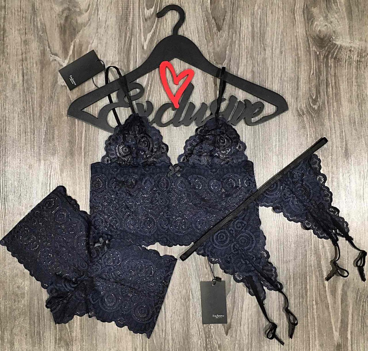 Темно-синій мереживний комплект спідньої білизни бюстгальтер-бралет + труси-шорти + пояс для панчіх.