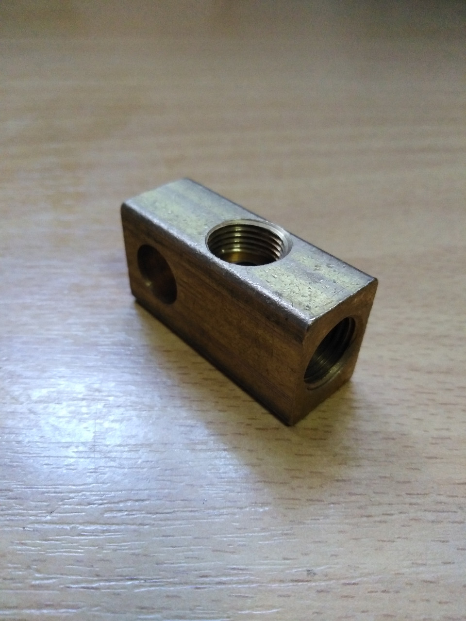 Трійник гальмівних трубок ГАЗ-53 задній (Росія), фото 1