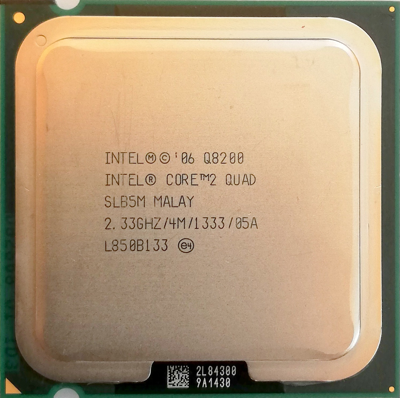 Процесор Intel Core 2 Quad Q8200 M1 SLB5M 2.33 GHz 4 MB Cache 1333 MHz FSB Socket 775 Б/У