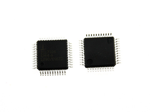 Чіп ICL7106CM44 MQFP44 драйвер LCD/LED, АЦП