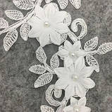 Пришивная аплікація для одягу жіноча біла Квітковий принт, фото 4