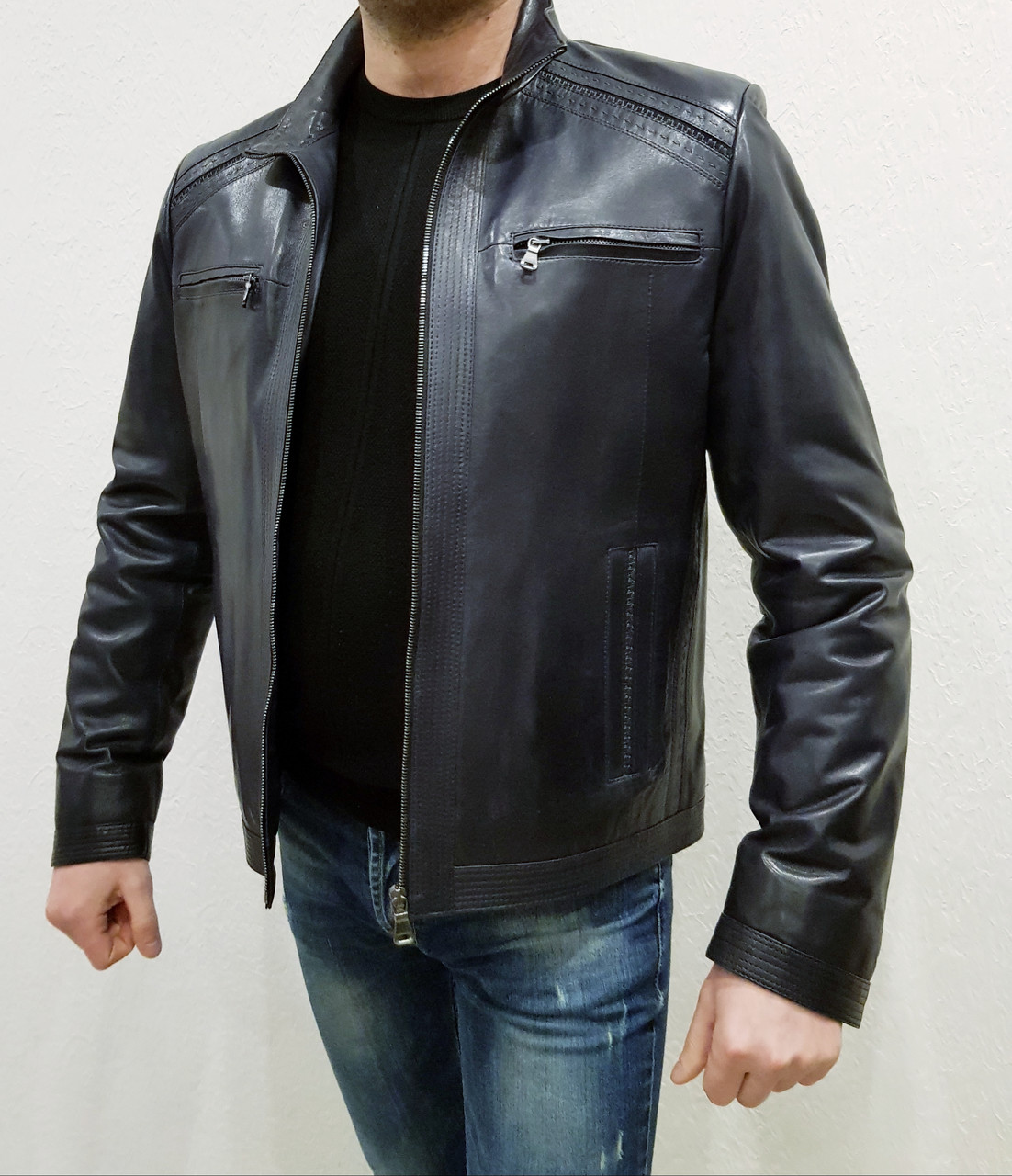 Шкіряна чоловіча куртка Maddox