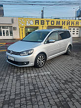 Дефлектори вікон (вітровики) VW Touran 2010-2015 5D 4шт (HIC)