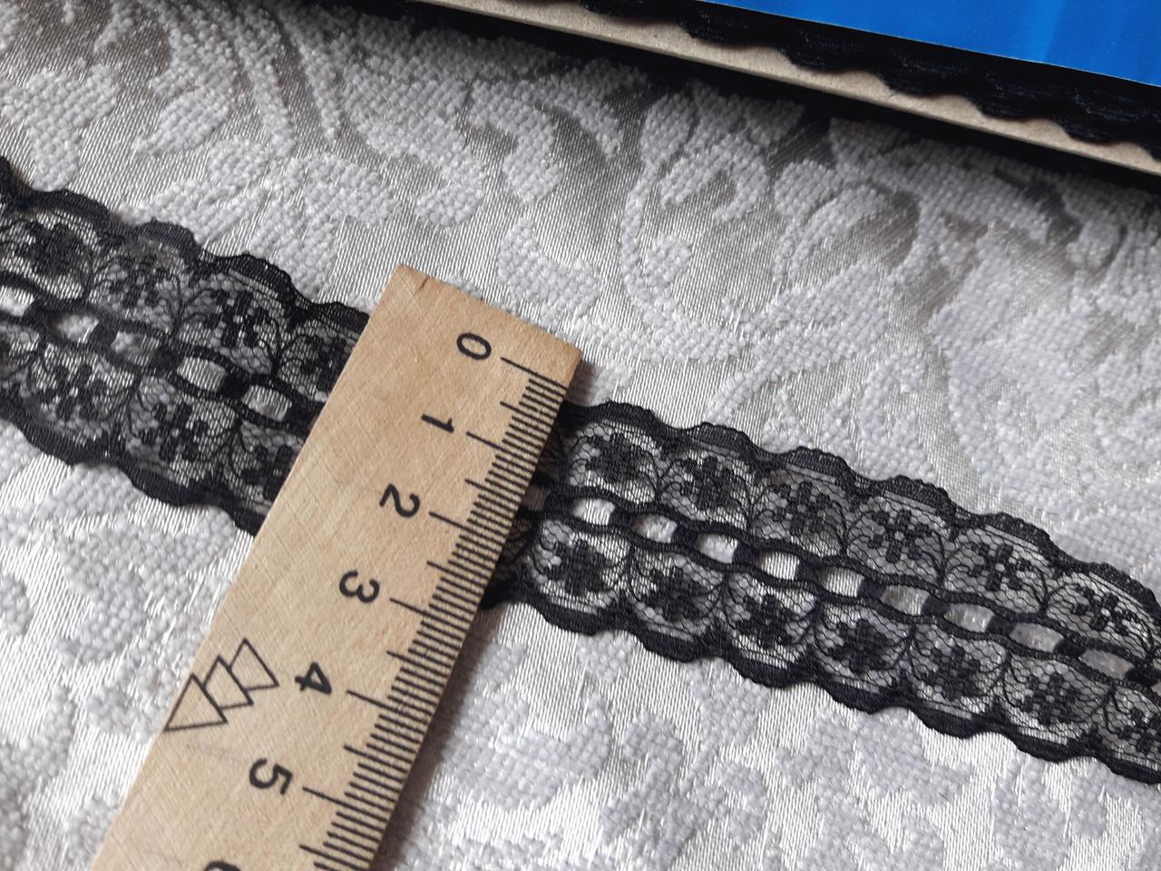 Мереживо гіпюр гипюрове. Чорне, 28 м. Тайвань. Ціна за 1 метр