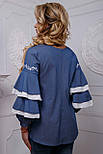 Блуза синя стильна молодіжна з вишивкою, рукав волан, фото 4