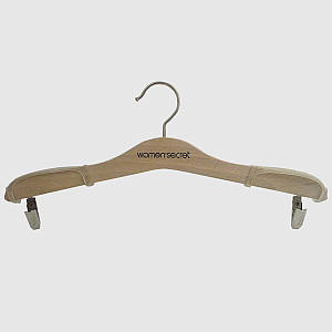 Плічка дерев'яні для верхнього одягу з прищіпками