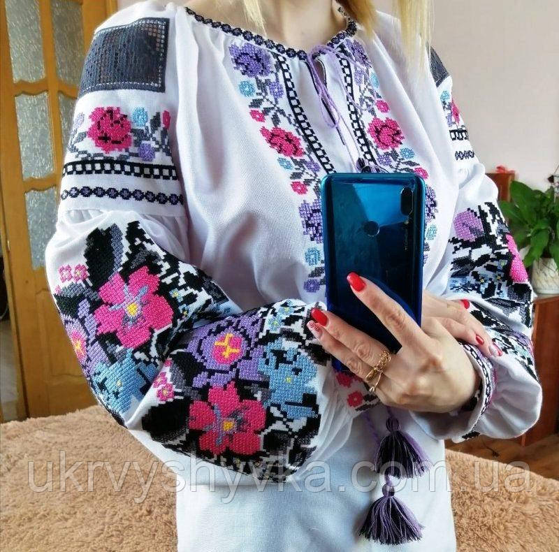 Жіноча вишивана сорочка "Східний ірис"
