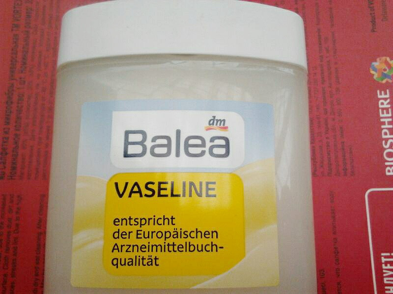 Вазелін Balea зволожувальний для рук і тіла Vaseline (Німеччина)