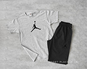 Літній комплект шорти і футболка Jordan (сіра футболка , темно сірі шорти з чорним лого) великий логотип