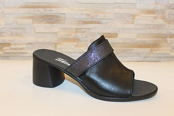 Шлепанці жіночі чорні на підборах натуральна шкіра Б344