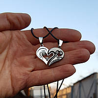 Подарок парню девушке - парные кулоны "Одно сердце на двоих" надпись "I Love you" цвет серебро титан шнурочки