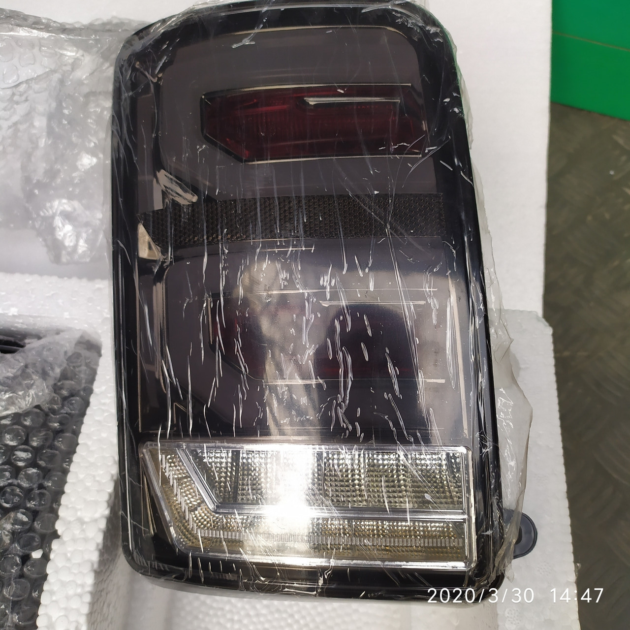Ліхтар світлодіодний прозорий LED ВАЗ 21213, 21214 задній (комплект лівий, правий (вир-во Тюн Авто), фото 1