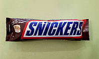 Шоколадний батончик Snickers 50 г