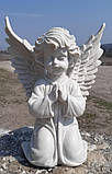 Скорботний ангел на могилу. Скульптура Ангел на колінах № 111 - 35 см з мармуру, фото 4