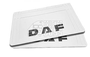 Бризковик DAF з об'ємним малюнком, білий 645*350