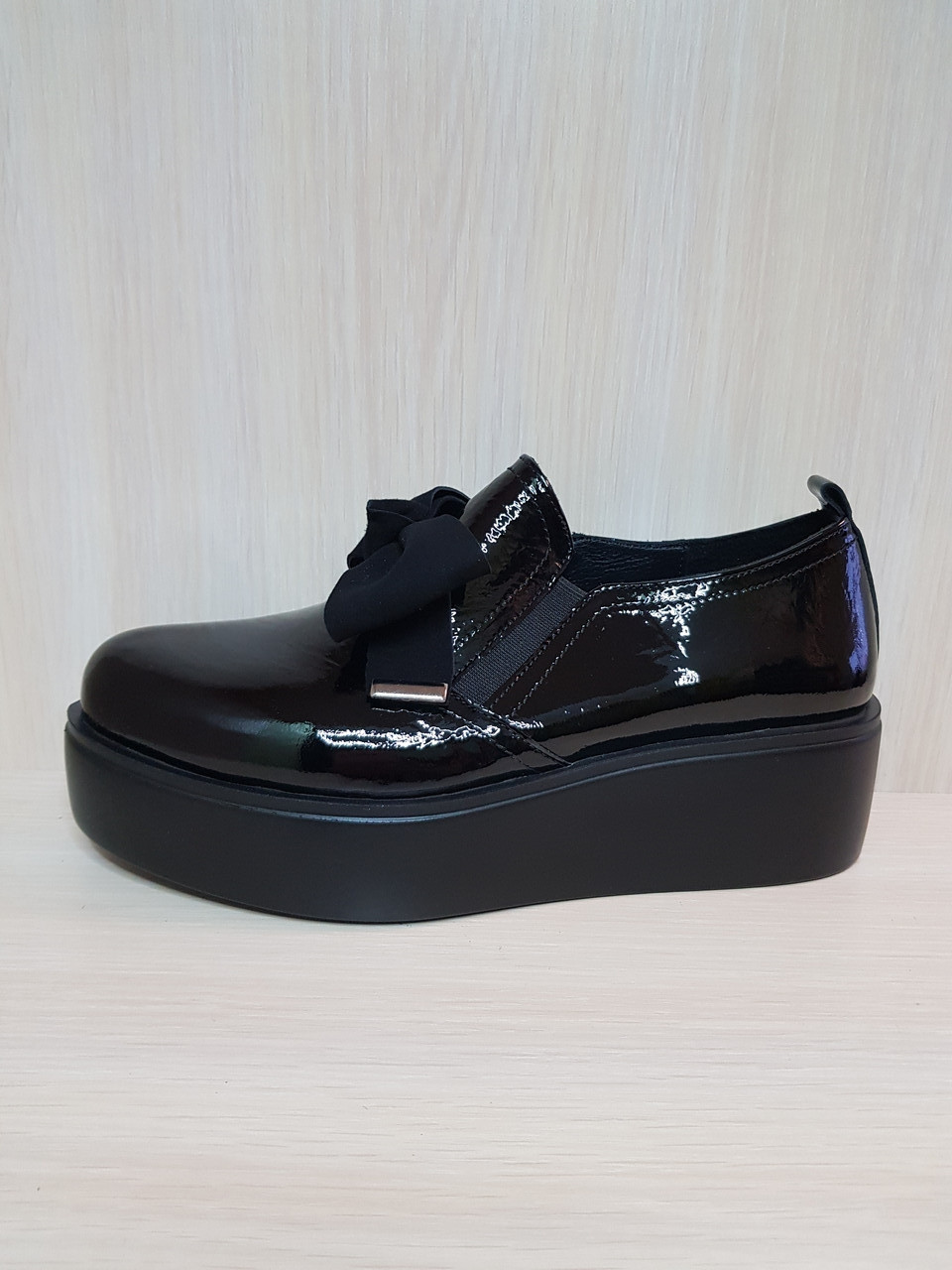 Черные лакированные женские туфли на высокой платформе N55. Турция