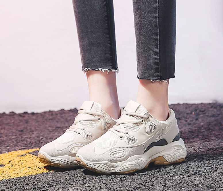 Модні жіночі кросівки, фото 1