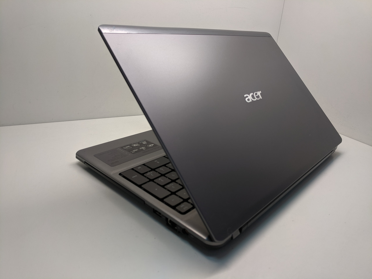 Ноутбук Acer Aspire 5810T