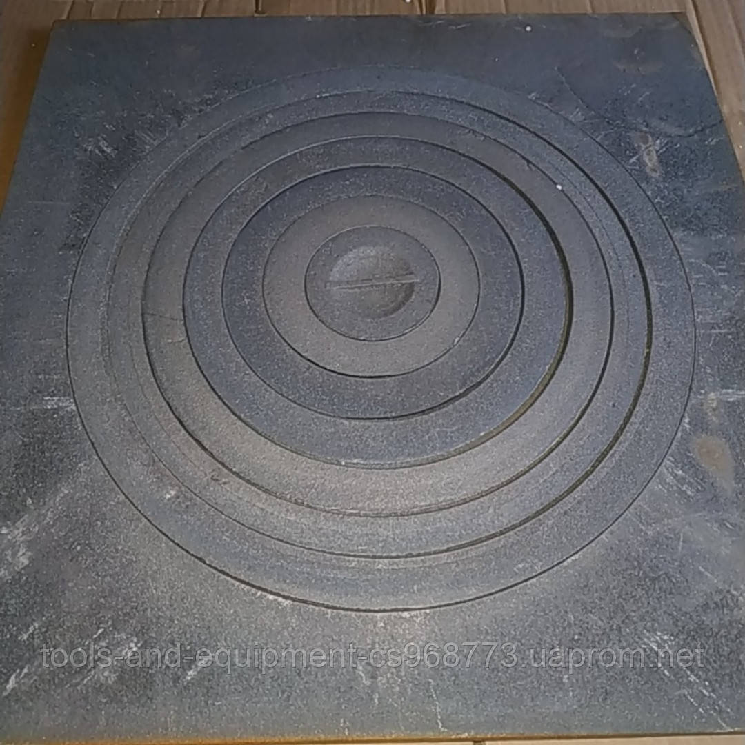Плита чавунна під казан "Іскра" 550"550 мм #.385 мм (вага - 22 кг) сіра, фото 1