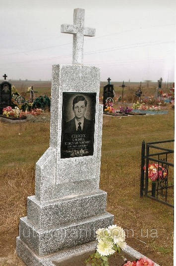 Виготовлення пам'ятників з мармурової крихти в Луцьку
