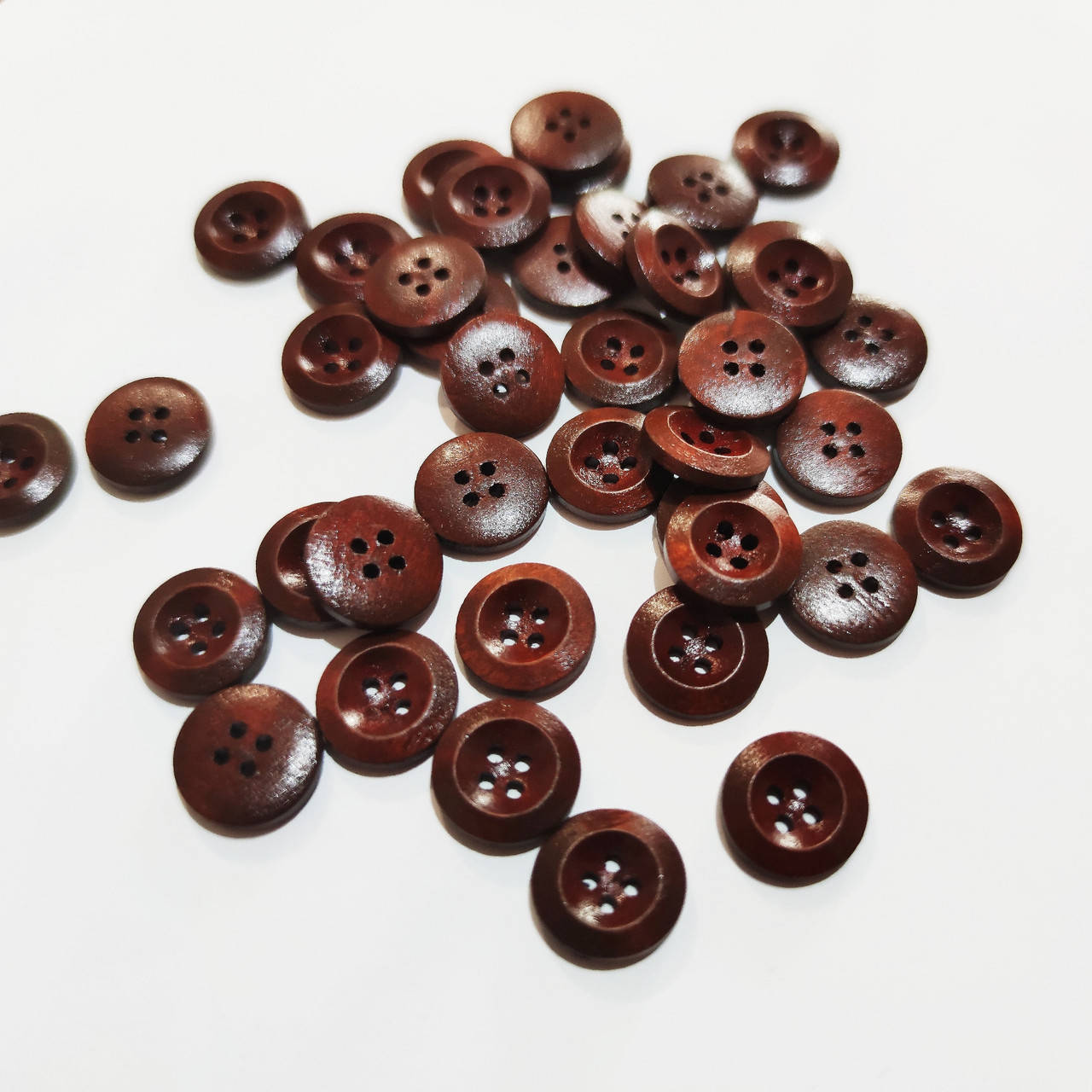 

Пуговицы деревянные 15мм