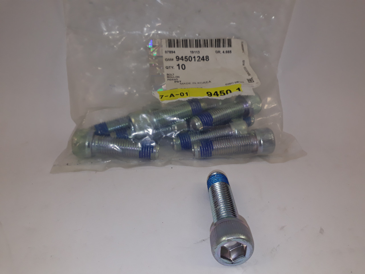 Болт кріплення супорта Ланос, Сенс, Нексія Корея GM Корея (ориг), фото 1