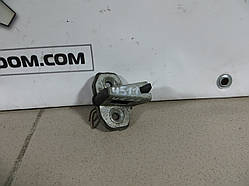 Скоба замка дверей BMW E32, E34 OE: 1384858