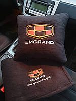 Автомобільний плед і подушка з вишивкою логотипа "Emgrand"