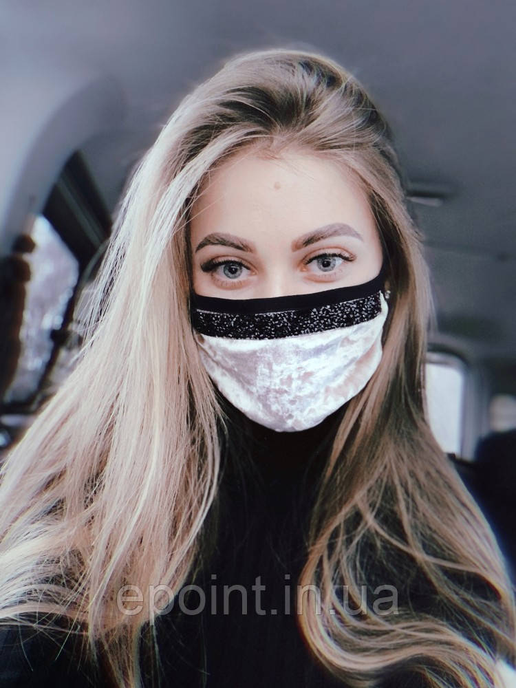 Маска жіноча для обличчя оксамит багаторазова, серія fashion wear, декор стразами, бежевий колір